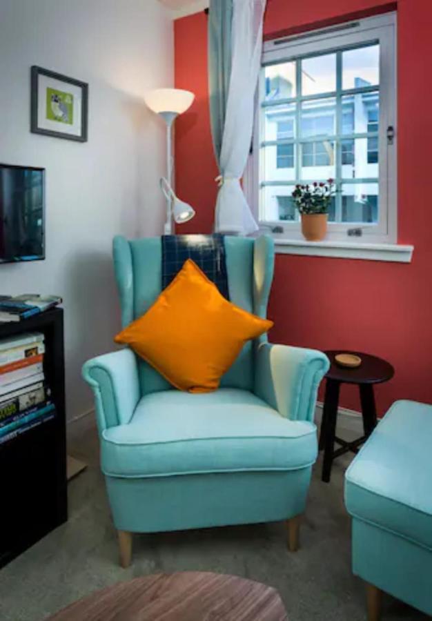 Central Flat Near Holyrood Park Εδιμβούργο Εξωτερικό φωτογραφία